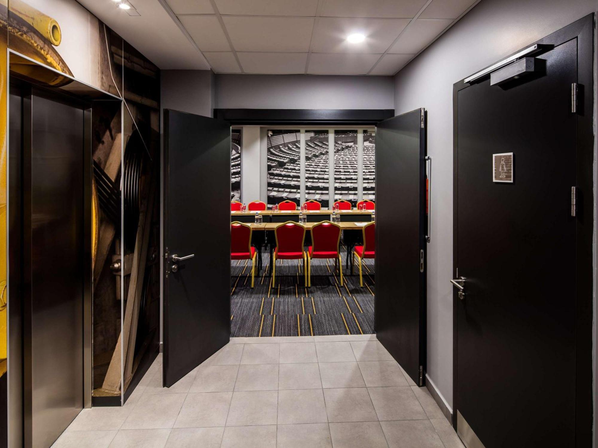 מלון Ibis Istanbul West מראה חיצוני תמונה