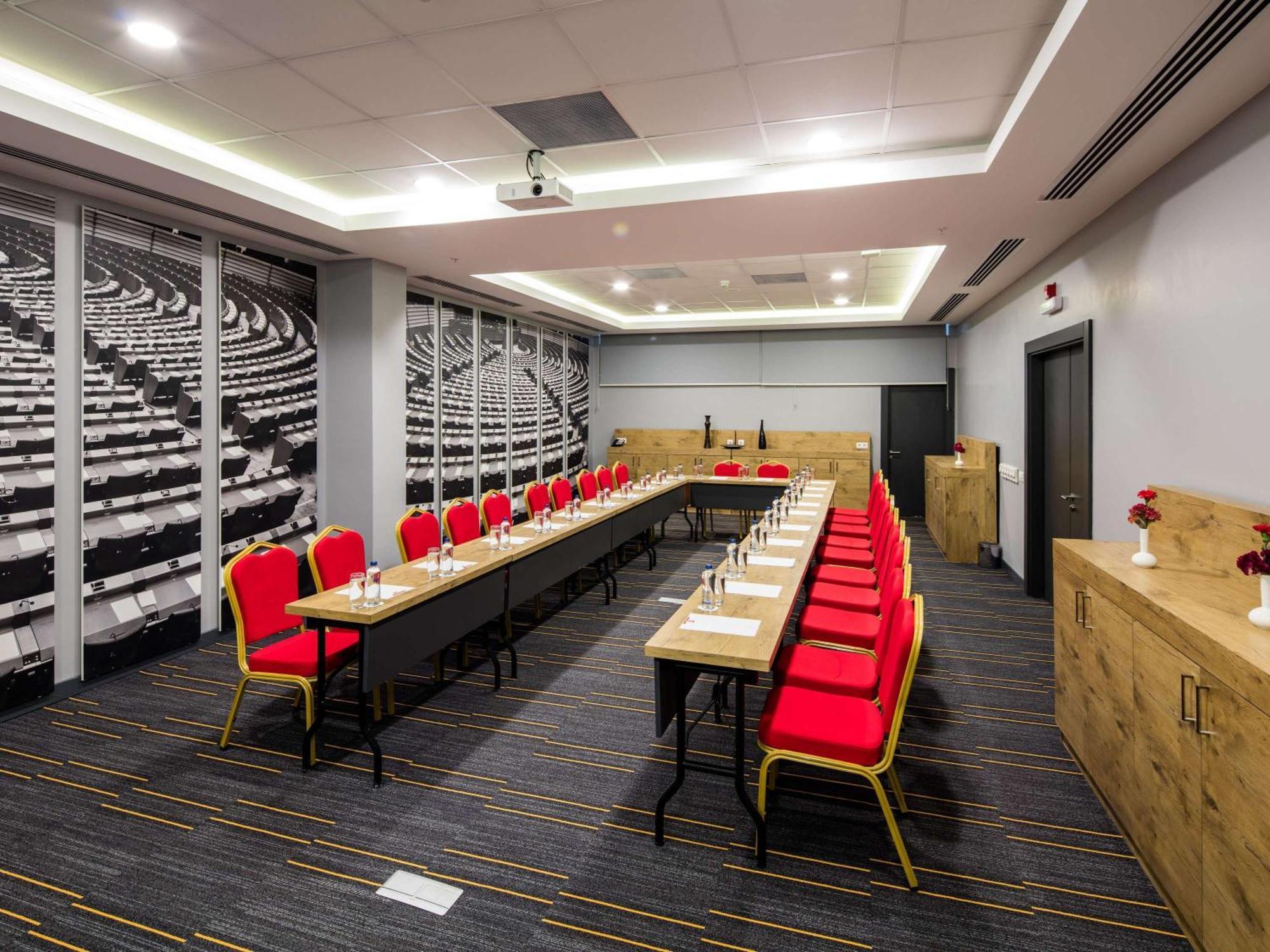 מלון Ibis Istanbul West מראה חיצוני תמונה
