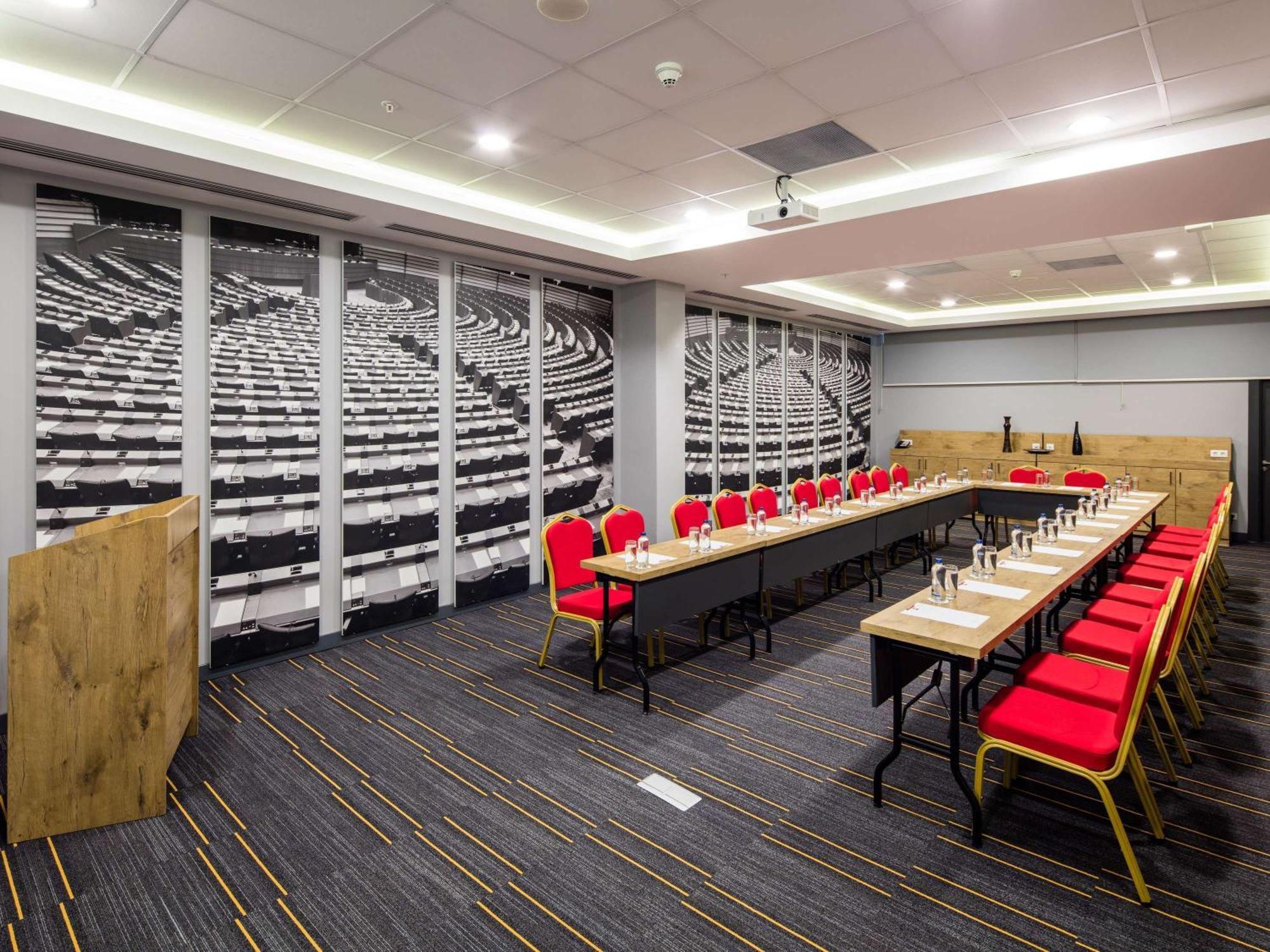 מלון Ibis Istanbul West מראה חיצוני תמונה